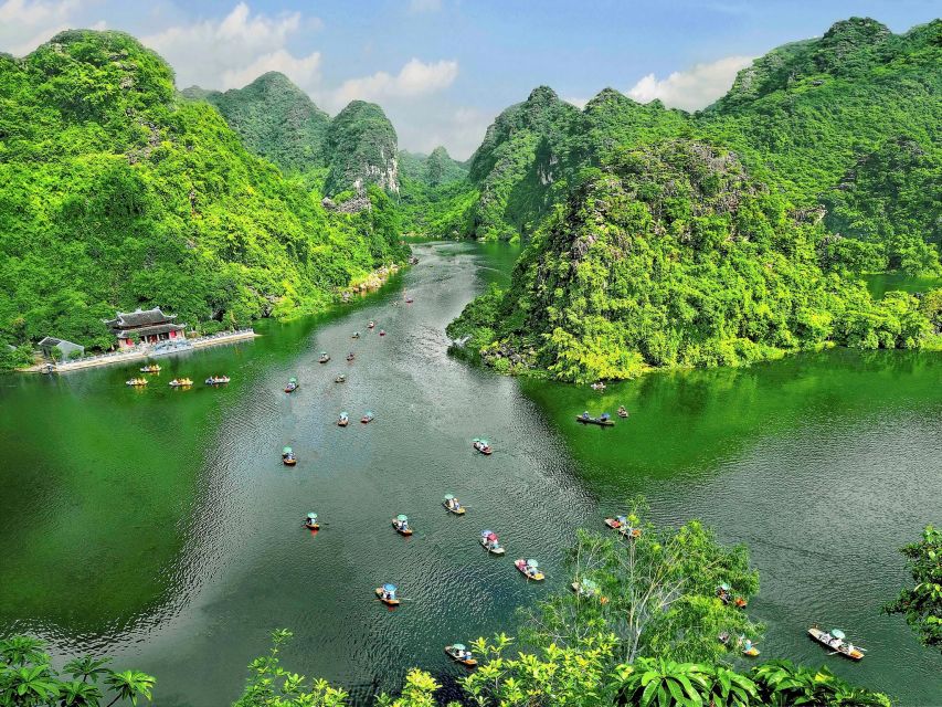 Full Day Trang An, Bich Dong Pagoda, Biking & Family Visit - Inside a three-generation Vietnamese home