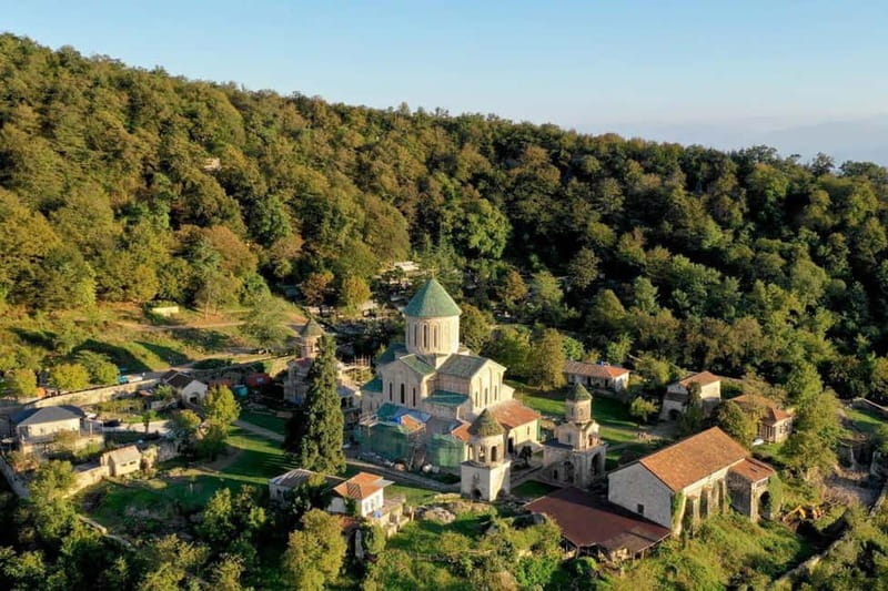Gelati Monastery, Motsameta Monastery & Bagrati Cathedral - Gelati Monastery, founded in 1106