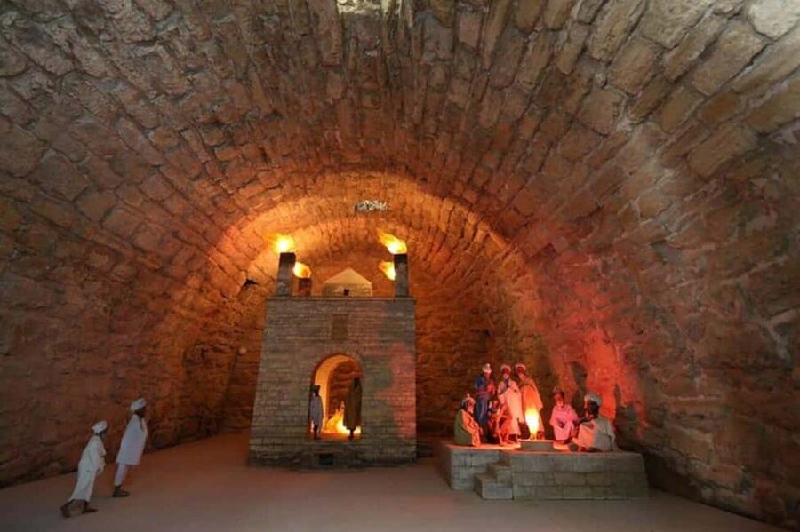 Gobustan and Fire temple Tour with Polish speaking guide - Azerbaijan’s first drilled oil well