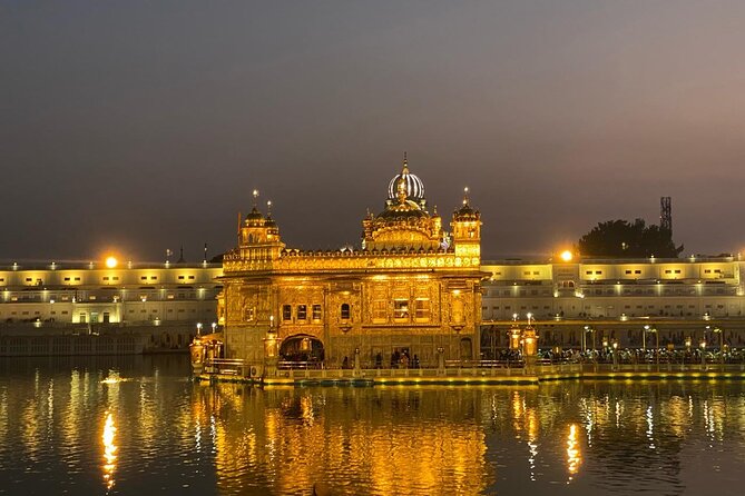 Golden Temple Night Ceremony and Light Visit Tour with Pick-Drop - What the private guide adds