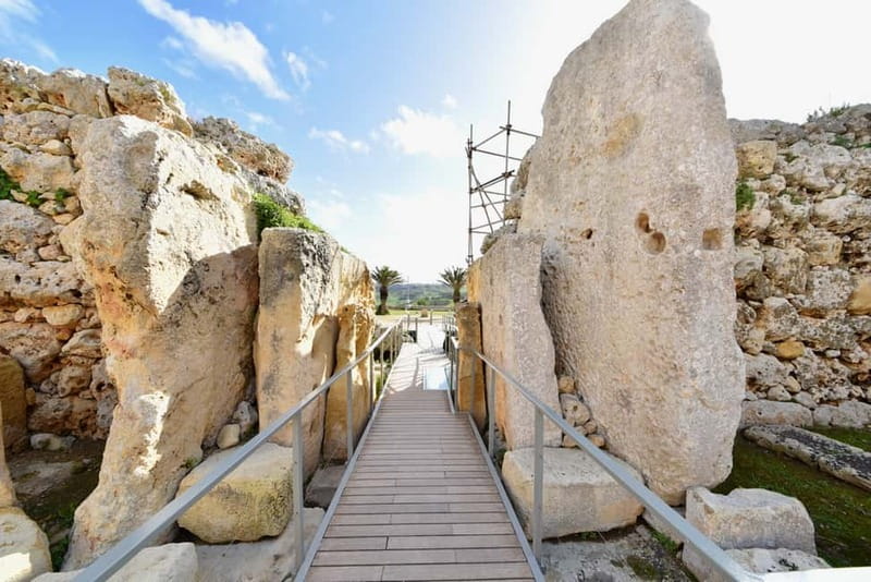 Gozo Full Day visiting Ggantija Temples, Salt Pans & Dwejra - Ġgantija Temples and Gozo’s prehistoric past