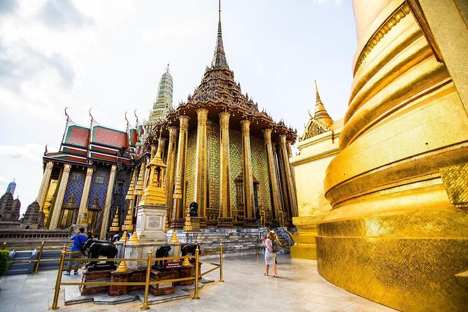 Grand Palace & Temples of Bangkok with experienced guide - Key points to know before booking