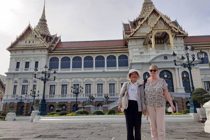 Grand Palace & Temples of Bangkok with experienced guide - Crossing to Wat Arun, the Temple of Dawn