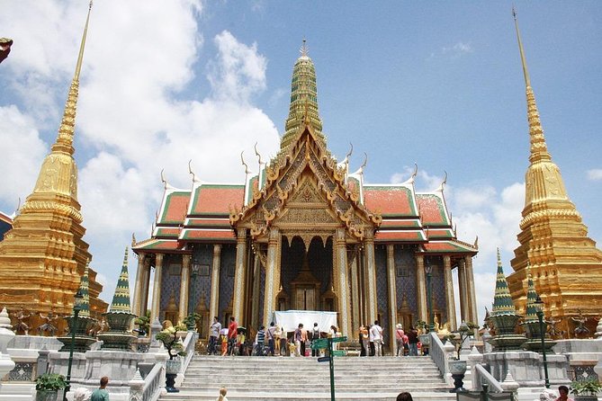 Grand Palace & Temples of Bangkok with experienced guide - Temple clothing rules are strict