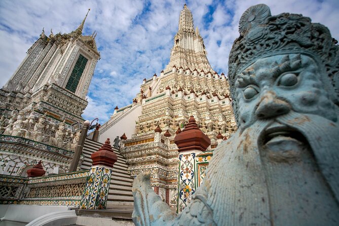 Grand Palace & Wat Arun Immersive Guided Walking Tour 3-Hour - The tuk-tuk ride to Tha Tian