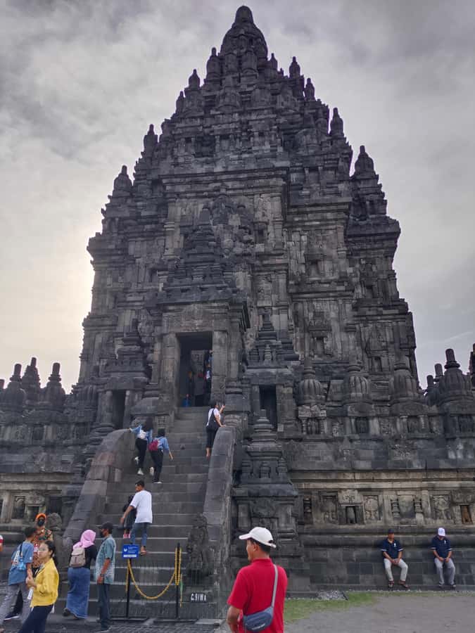 Guarantee Borobudur Temple Structure & Prambanan. - Prambanan’s Hindu temples in the afternoon