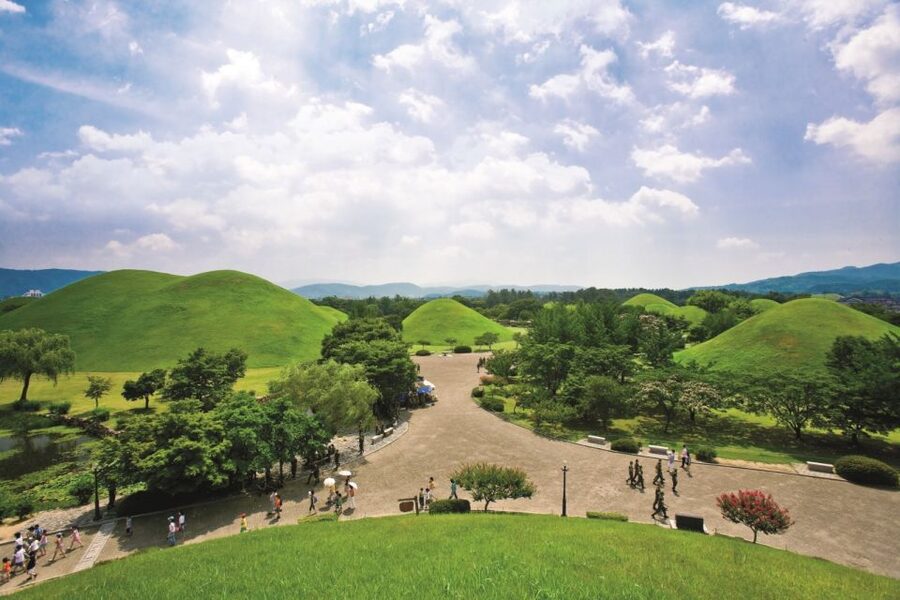 Gyeongju: UNESCO Heritage Tour Including Bulguksa Temple - Wolji Pond at the Donggung Palace Site