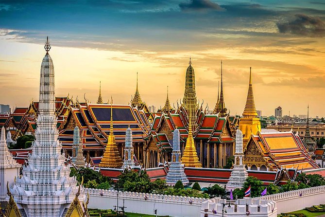 Half Day DIY Grand Palace and Emerald Buddha Temple - Walking through the Grand Palace complex
