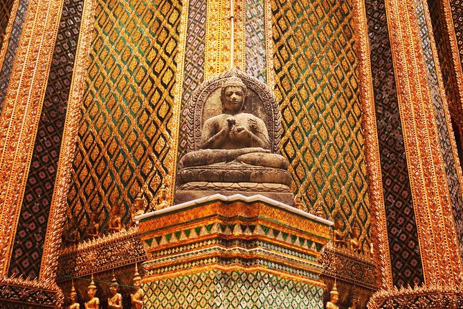 Half Day DIY Grand Palace and Emerald Buddha Temple - Who will get the most from this outing?