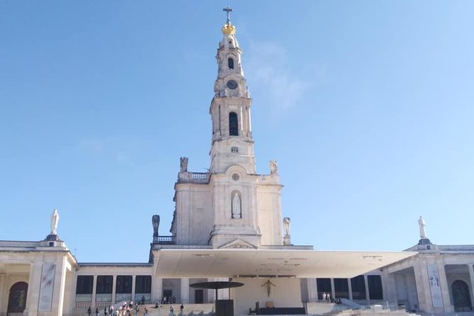 Half Day Fatima + Aldeia Pastorinhos Private Tour Departure Lisbon - Basilica of the Holy Trinity