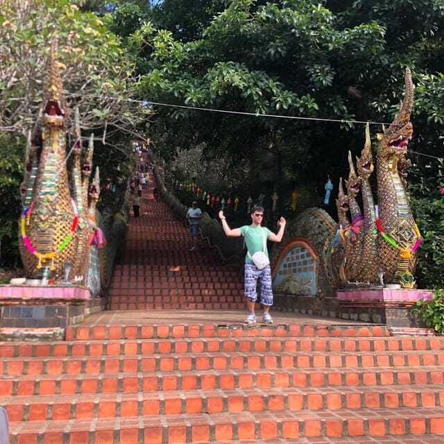 Half Day Morning Wat Pha Lat & Wat Phra That Doi Suthep Tour - Should you book it?