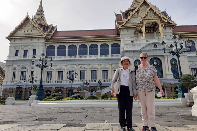 Half Day Private-Grand Palace and Temples of Bangkok Guided Tour - Hotel pickup makes a short tour easier to manage