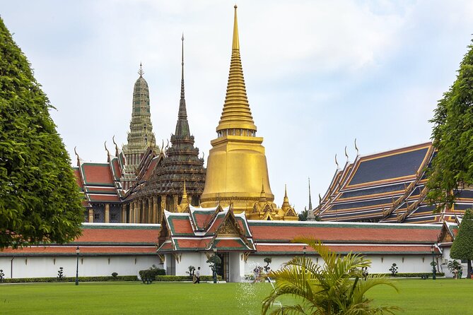 Half-Day Royal Grand Palace and Bangkok Temples Tour - The Grand Palace and Wat Phra Kaew: Bangkok’s grand opening act
