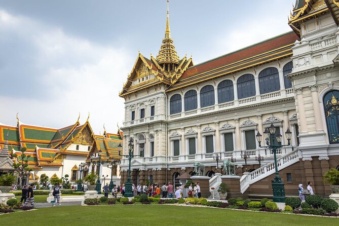 Half-Day Royal Grand Palace and Bangkok Temples Tour - The gemstone factory issue