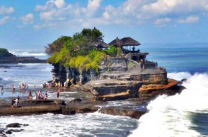 Half Day Tour: Tanah Lot Sunset & Taman Ayun Temple Included Entrance Ticket - One possible extra stop, with a note of caution