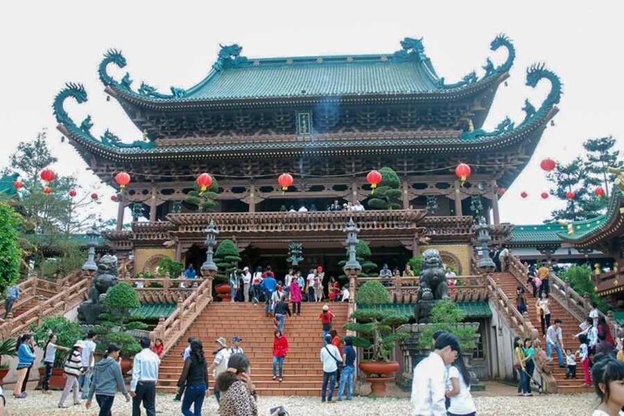 Hanoi: Full-Day Pilgrimage to Perfume Pagoda - Riding the cable car to Huong Tich Cave