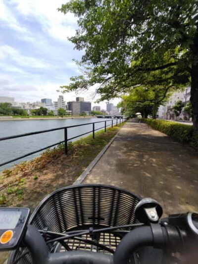 Hiroshima: Peace Park, Castle, and Mitaki Temple E-Bike Tour