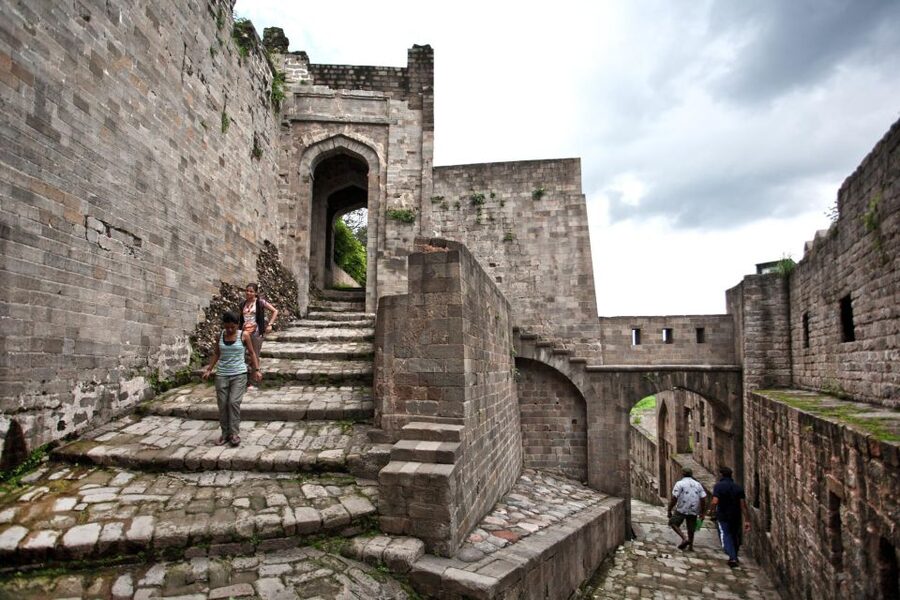 Historical Tour, Kangra fort &Rock cut temple from Dharmasla - Why this six-hour Kangra trip is worth your time