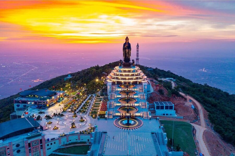 Ho Chi Minh: Black Virgin Mountain & Cao Dai Temple Tour - Linh Son Tien Temple, Thanh Long Cave, and Lady Buddha
