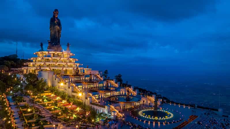 Ho Chi Minh: Black Virgin Mountain & Cao Dai Temple Tour - Cao Dai Temple and the midday prayer service