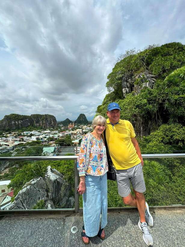 Hoi An: Secrets Of The Marble Mountains & Linh Ung Pagoda - The essential points at a glance