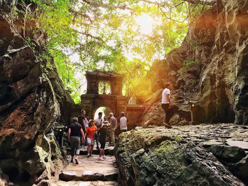 Hoi An: Secrets Of The Marble Mountains & Linh Ung Pagoda - The stone-carving village near Da Nang