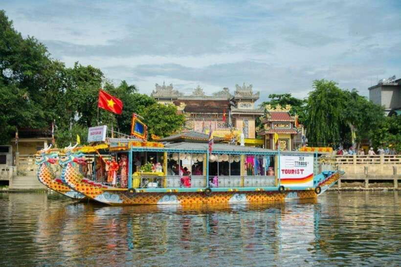 Hue City Highlights Tour: Pagoda, Citadel & Royal Tombs - The conical-hat and incense village stop
