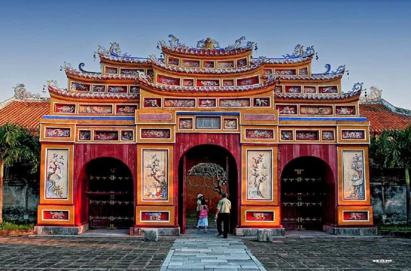 Hue: Imperial City, Royal Tombs, Pagoda & Dragon Boat Tour - Costs, tickets, and practical planning