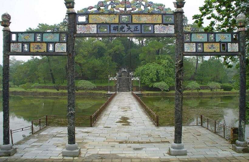 Hue: Private Dragon Boat, Pagoda, and Royal Tomb Tour - Minh Mang Tomb, the most composed royal setting