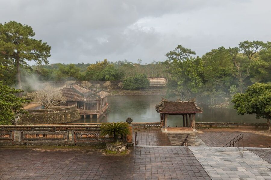Hue: Royal Tombs and Thien Mu Pagoda Private Guided Tour - Who should book this Hue tour?