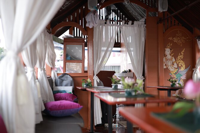 Instagram Photo Tour with Wat Arun and River Cruise - A Bangkok photo outing with a real sense of place