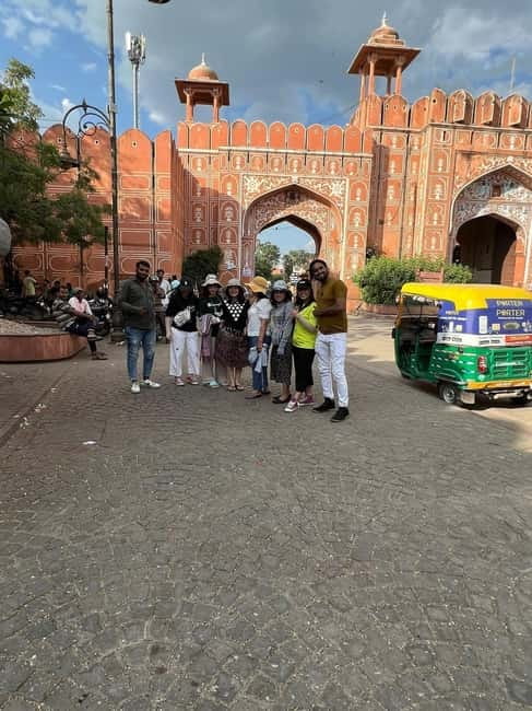 Jaipur: Full-Day Tuk-Tuk Sightseeing Tour with Monkey Temple - Jal Mahal: a quick photo stop by the water