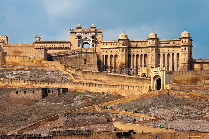 Jaipur Guided Tour with Monkey Temple - Amer Fort gives the day its grand opening