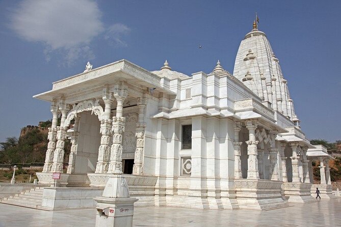 Jaipur Guided Tour with Monkey Temple - Panna Meena ka Kund shows Jaipur’s practical side