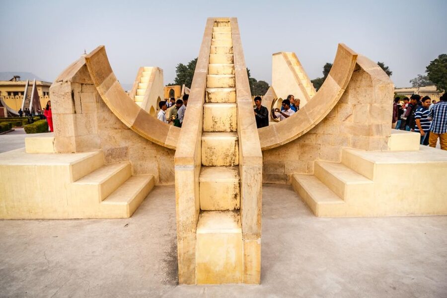 Jaipur Sightseeing by Tuk-Tuk: Temples, Palaces & Markets - Jal Mahal gives you a change of pace