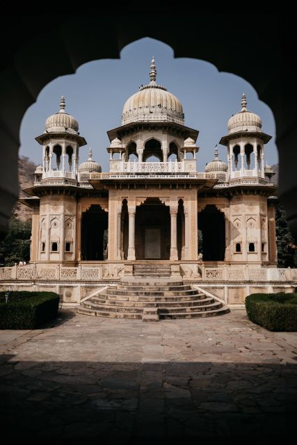 Jaipur: Temple Tour - Guide Krishna and language choices