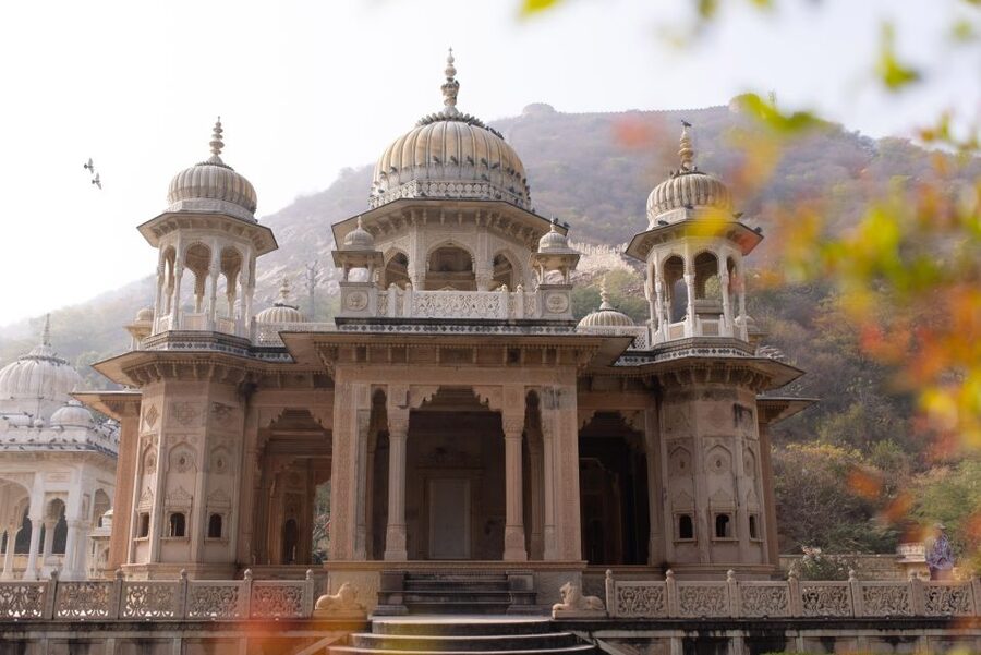 Jaipur: Temple Tour - Tarkeshwar Mahadev: start with morning Puja