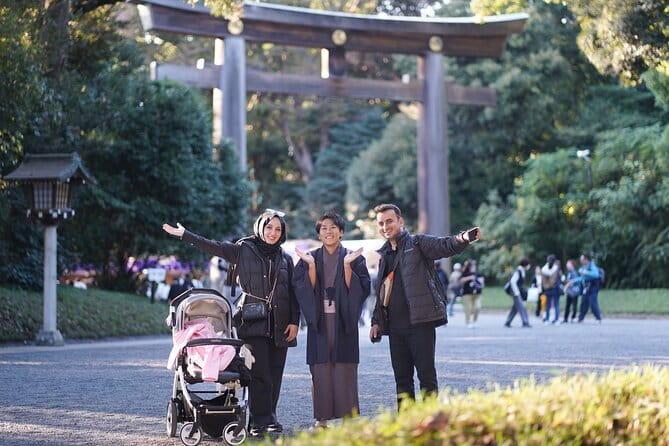 Join a Unique Cultural Ceremony at Tokyo's Meiji Shrine - What your guide adds to an otherwise easy shrine visit