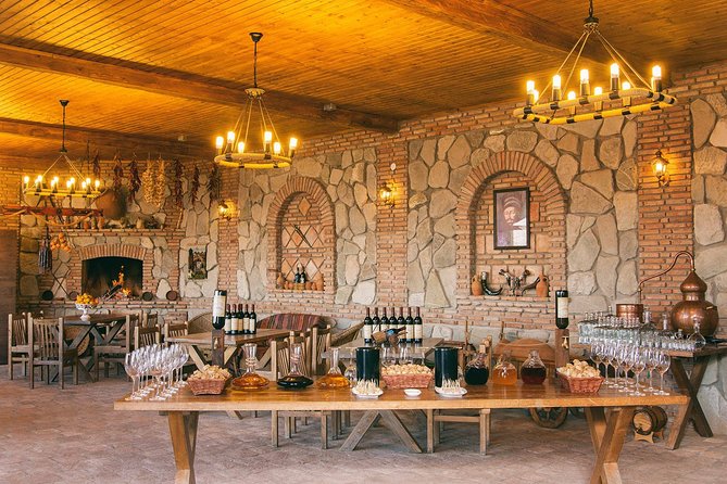 Kakheti: Signagi, Bodbe Monastery, Telavi, Wine Tour. Private tour - What the private format really changes