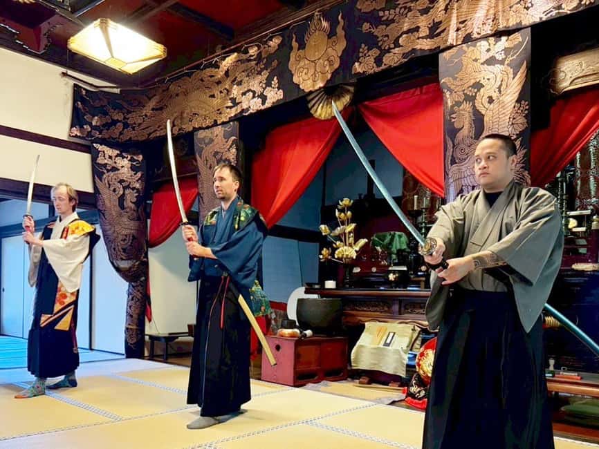 Kanazawa: Samurai Swordsmanship Lesson at a rented temple - Who should book this Kanazawa activity?