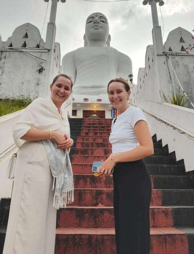 Kandy: Private Tuk Tuk Tour with Temple of the Tooth - Finishing with Kandy’s cultural dance programme