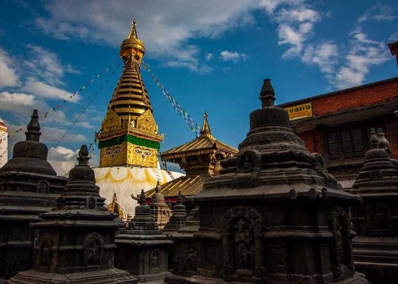 Kathmandu: Chandragiri Cable Car and Monkey Temple Tour - Bhaleshwor Mahadev Temple and the Chandragiri summit