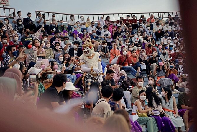 Kecak and Fire Dance Ticket at Uluwatu Temple - What the one-hour performance is really like