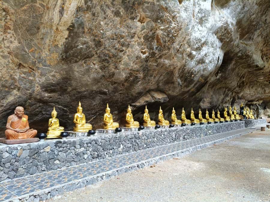 Khao Sok: Private Bamboo Rafting & Jungle Cave Temple Tour - A gentle start beside the Khao Sok river