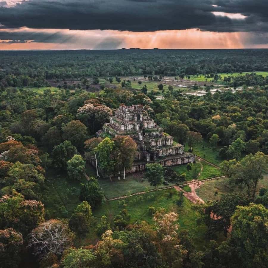 Koh Ker & Beng Mealea Temple Guided Tour - Booking details worth checking