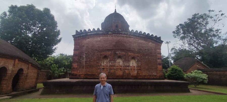 Kolkata: Bishnupur Terracotta Temples Day Trip with Weavers - Is $207 per person good value?