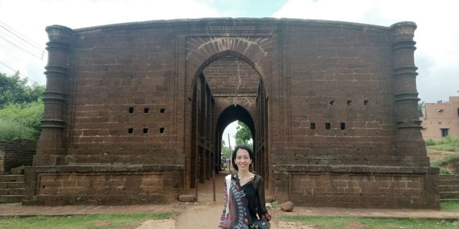 Kolkata: Bishnupur Terracotta Temples Day Trip with Weavers - Should you book it?