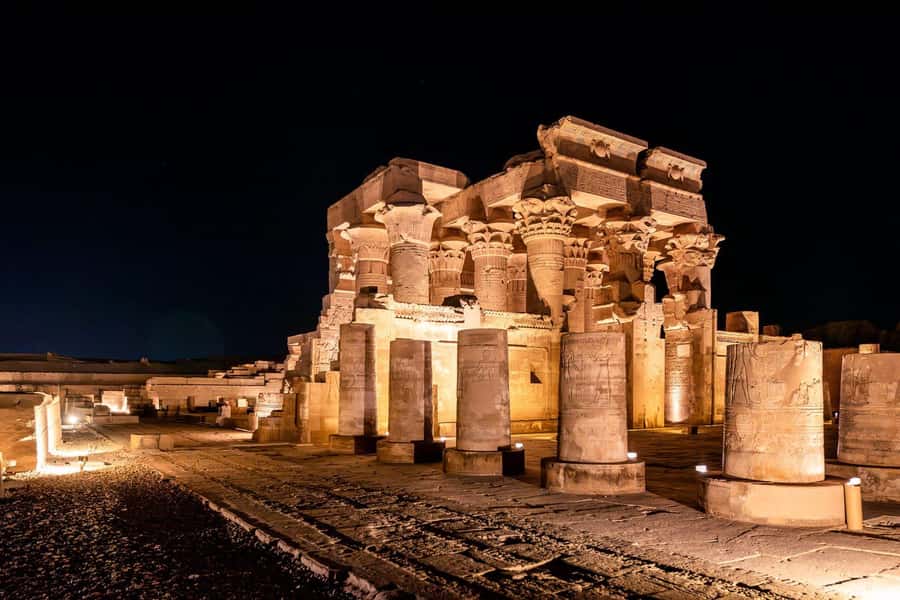 Kom Ombo Temple Day Tour From Luxor - Kom Ombo and the unusual double temple