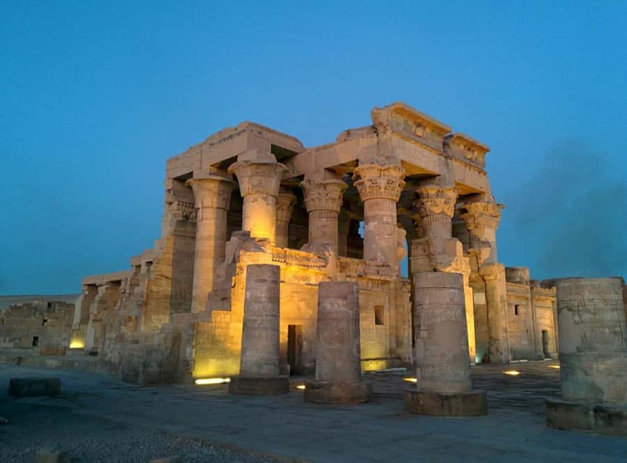 Kom Ombo Temple Day Tour From Luxor - Who should book this day trip?