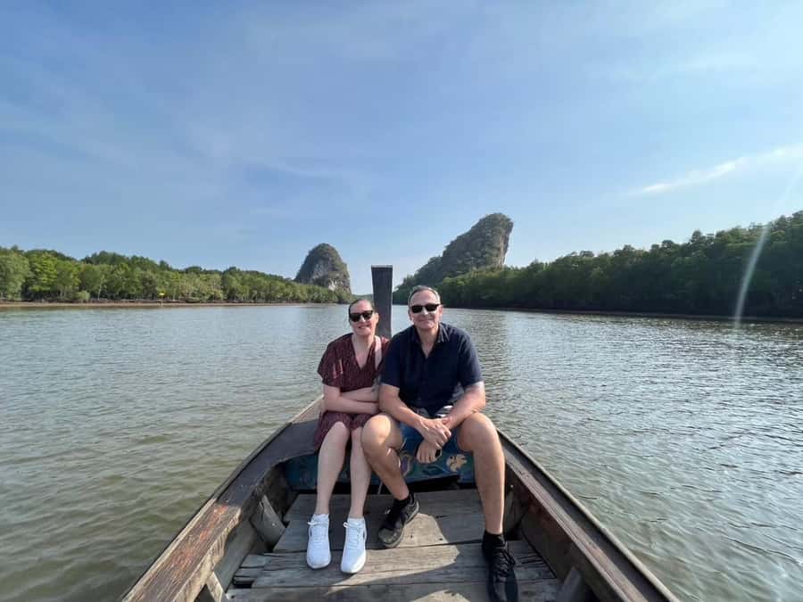 Krabi : 4-Hour City Tour with Tiger Cave Temple - Maharat Fresh Market and local buying